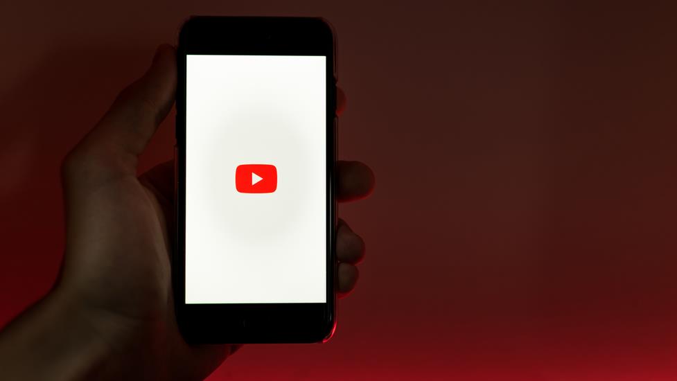Mert Sezer'in Efsane Tavsiyeleri İle YouTube Kanalınızı Geliştirin