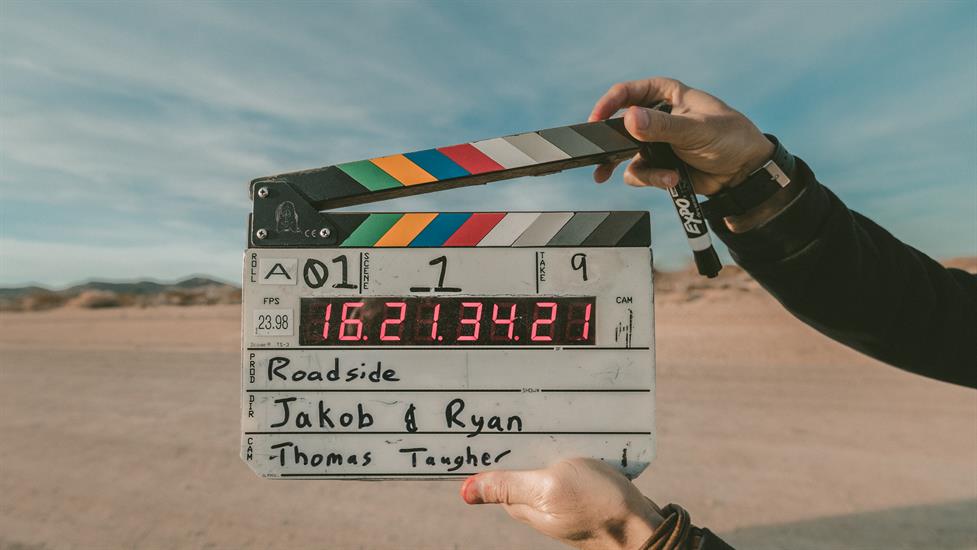 Filmleri ile Andrey Tarkovski'nin Kurgusal Dünyasını Keşfetmeyi Deneyimleyin