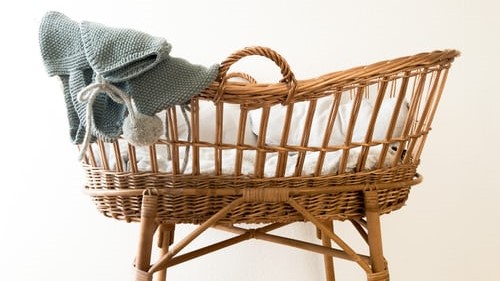 Uyku Koçu Arda Yılmaz Anlatıyor: Bebeğinizin Uyku Öncesi Rutinini Oluşturun