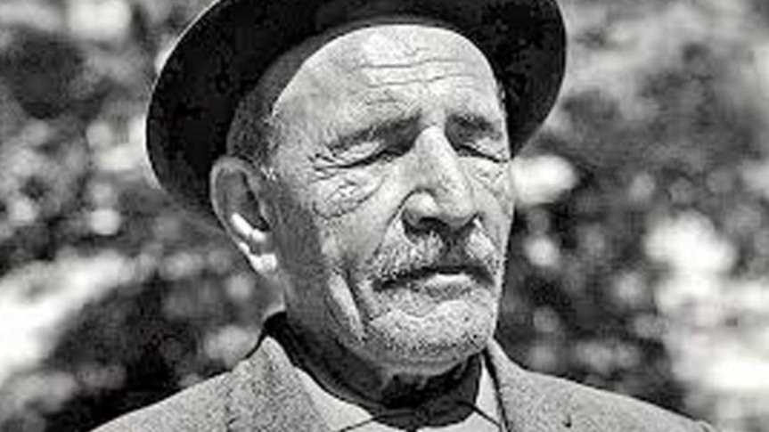 Halk Şiirinin Son Sesi: Aşık Veysel 