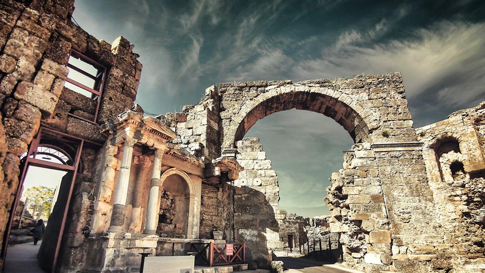 Herkes Ayakta Hazırsa Dünya Tiyatrolar Günü Kutlu Olsun