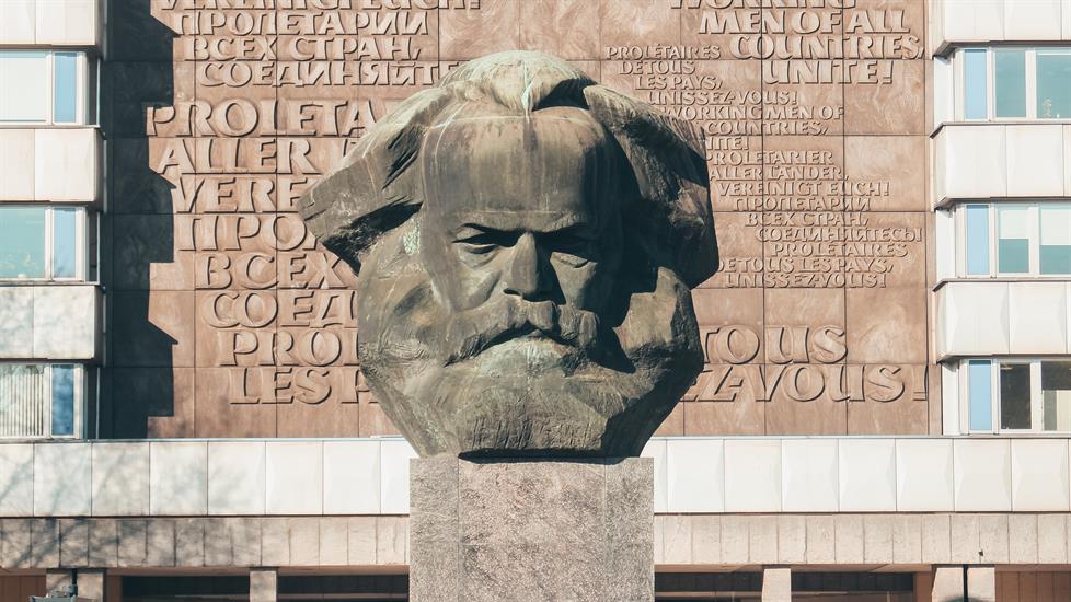 Ekonominin Temellerini Ekolleri ile Öğrenmeye Başlayalım