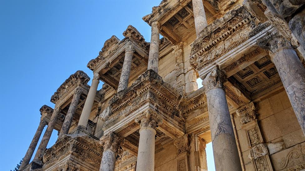 Felsefenin Büyülü Dünyası ile Hayatınıza Bir İyilik Yapmaya Hazır Olun 