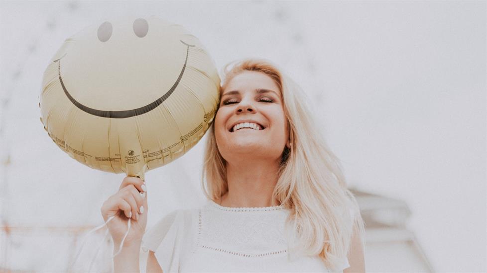 Lara Tuksal'dan Hayata Olumlu Bakmanın Yollarını Öğrenin